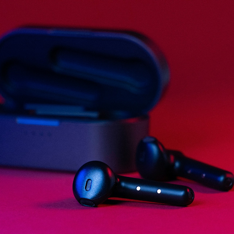Compact Travel Speaker
